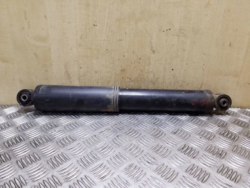 Rear shock absorber/damper