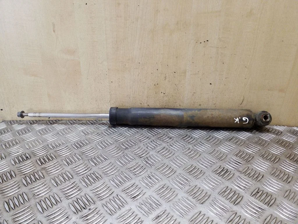 Rear shock absorber/damper