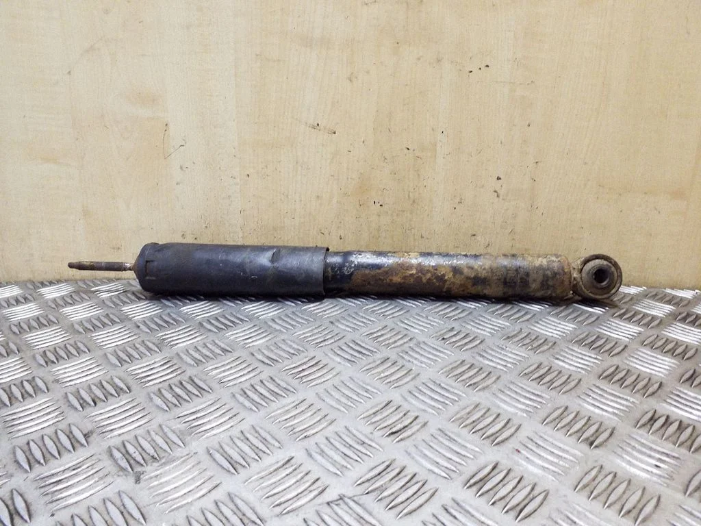 Rear shock absorber/damper – Opel Frontera B (1998-2004)