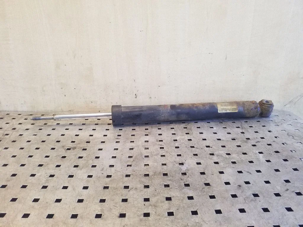 Rear shock absorber/damper – rear left