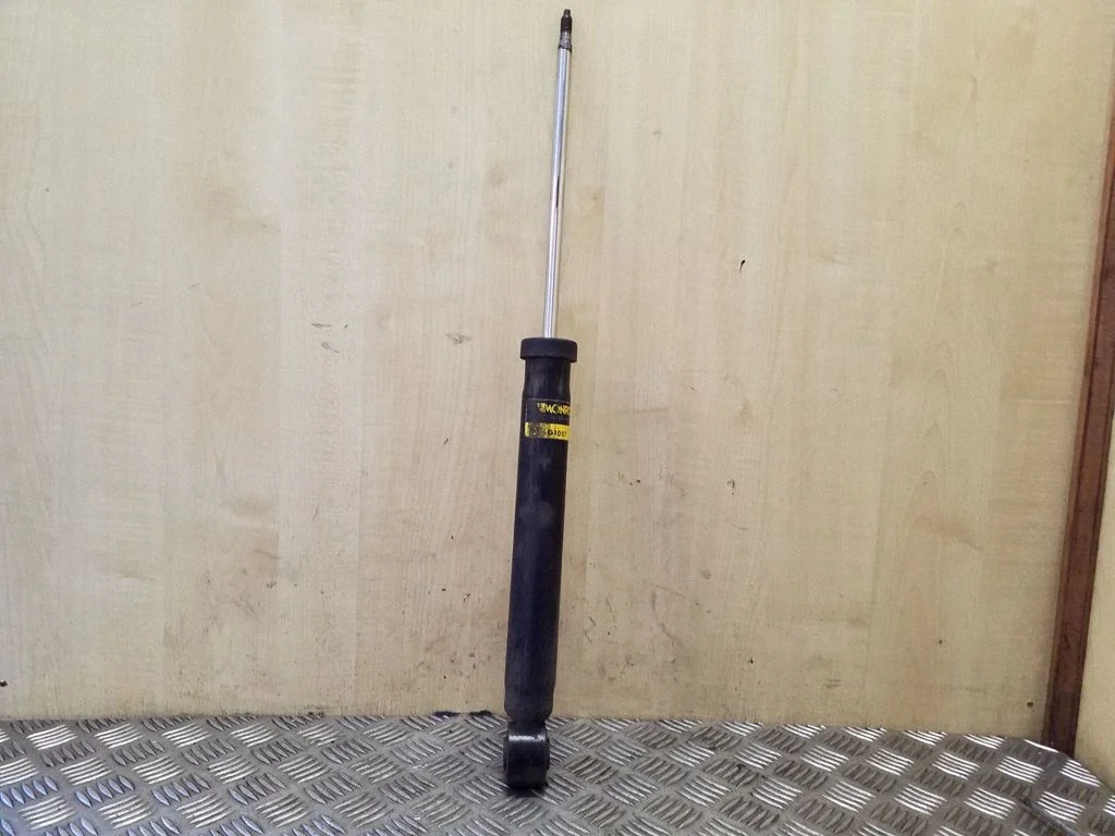 Rear shock absorber/damper