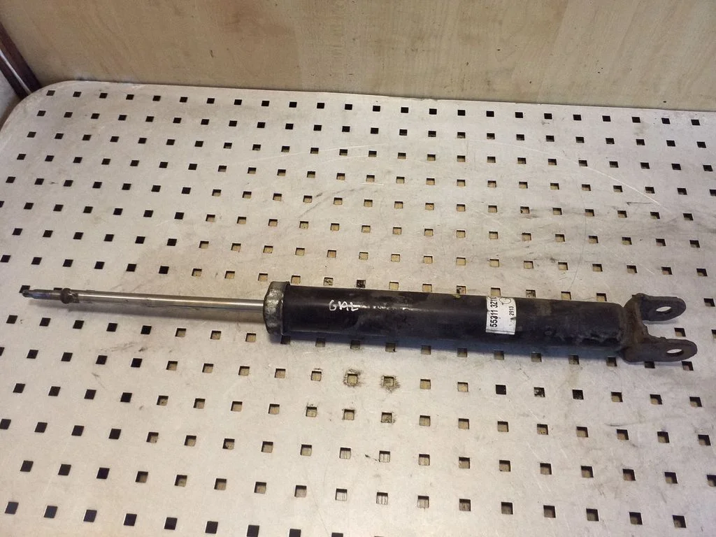 Rear shock absorber/damper 553113Z110