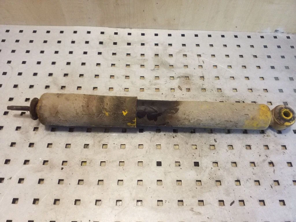 Rear shock absorber/damper – Opel Frontera B (1998-2004)