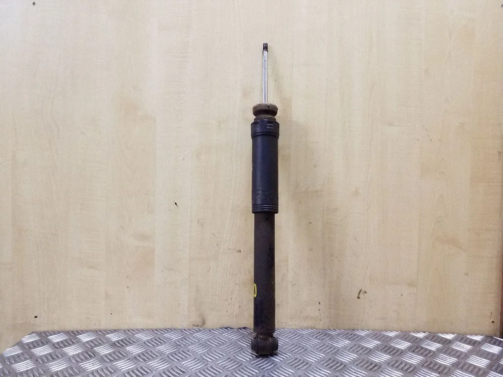 Rear shock absorber/damper – rear right