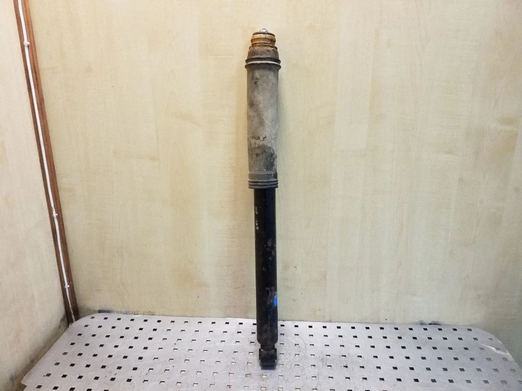Rear shock absorber/damper 131500313371
