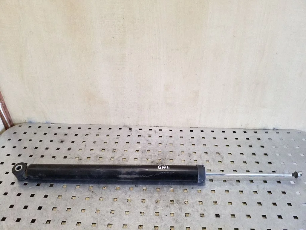 Tagumine amortisaator BBM228910D – Mazda 3 II (2009-2013)