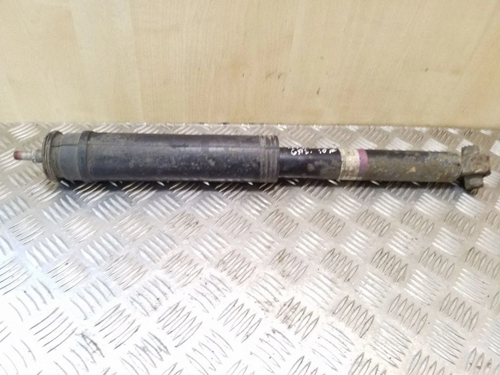 Rear shock absorber/damper 4853005370