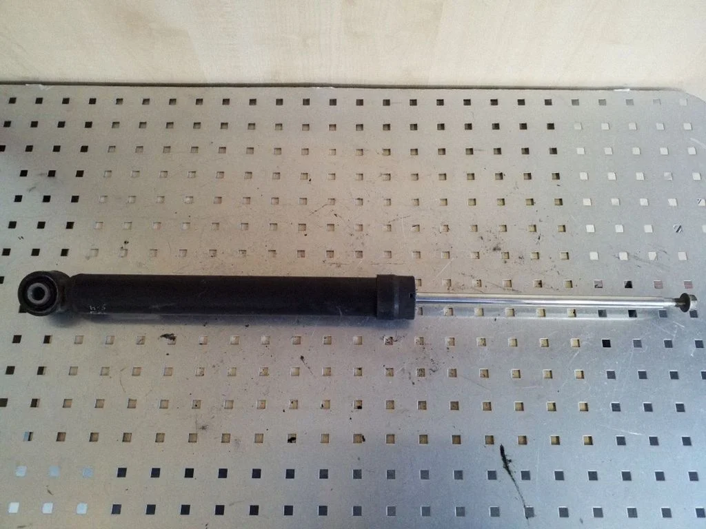 Rear shock absorber/damper 8T0513035M