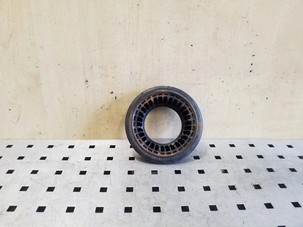 Front coil spring rubber mount BDA1085AD