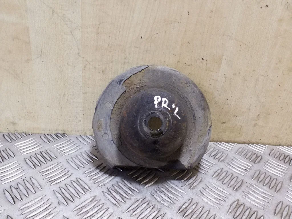 Front coil spring rubber mount 93862240