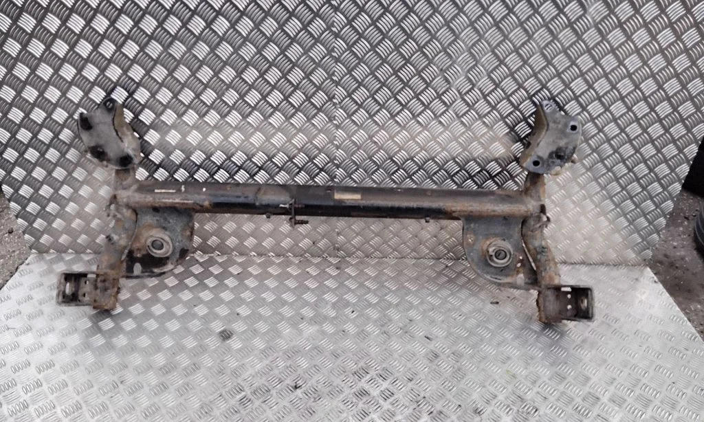 Rear axle beam