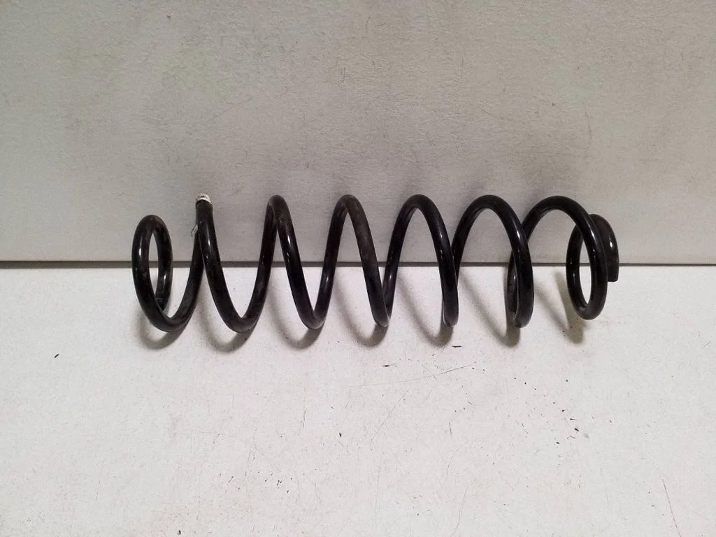 Rear coil spring 5Q0511121BD