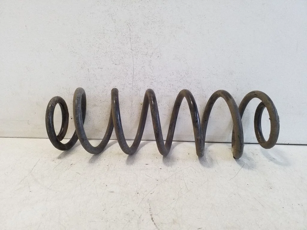 Rear coil spring 5Q0511121AE