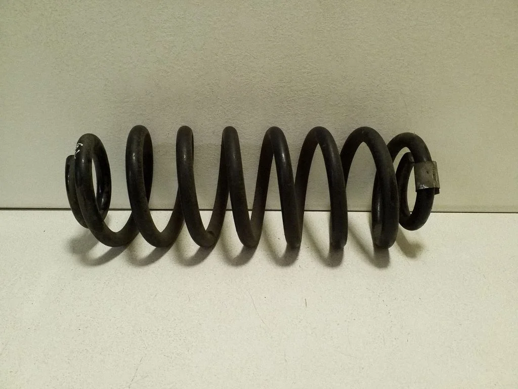 Rear coil spring 25591F7882AB