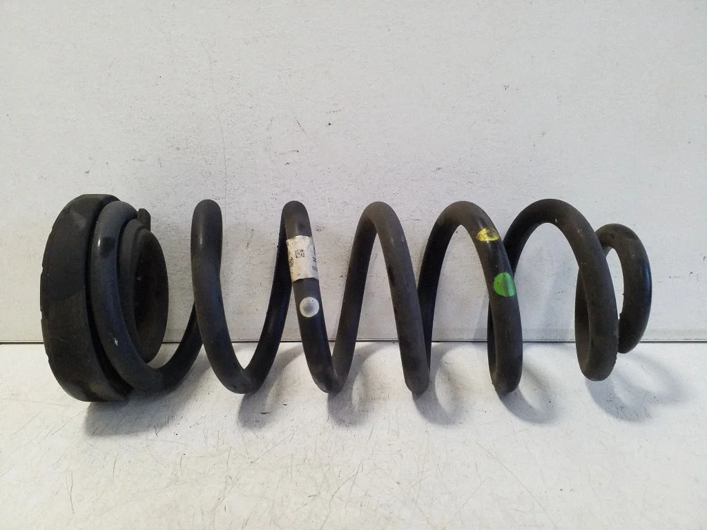Tagumine keerdvedru 55350F1CF0