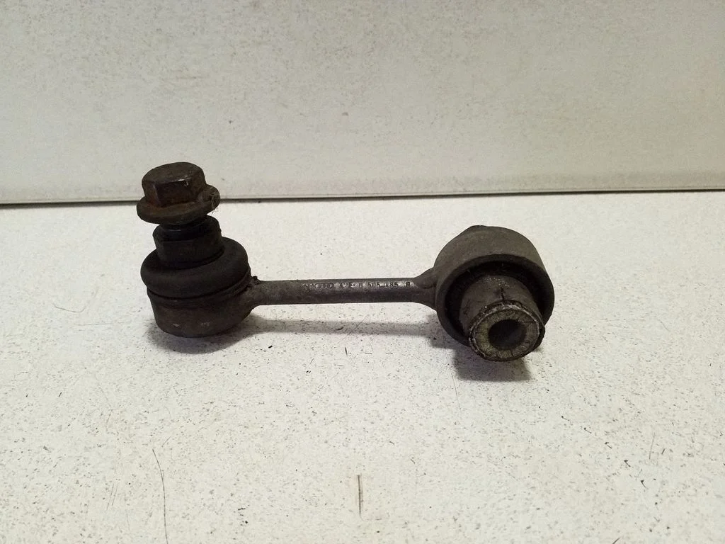 Tagumine stabilisaatori varras 4E0505465G – Bentley Continental (2003-2017)
