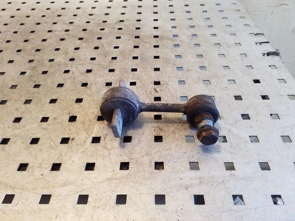 Rear anti-roll bar/stabilizer link 8E0505465T