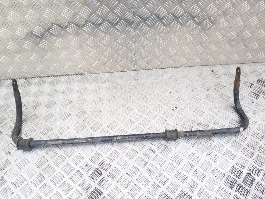 Rear anti-roll bar/sway bar – Toyota RAV 4 (XA20) (2000-2005)