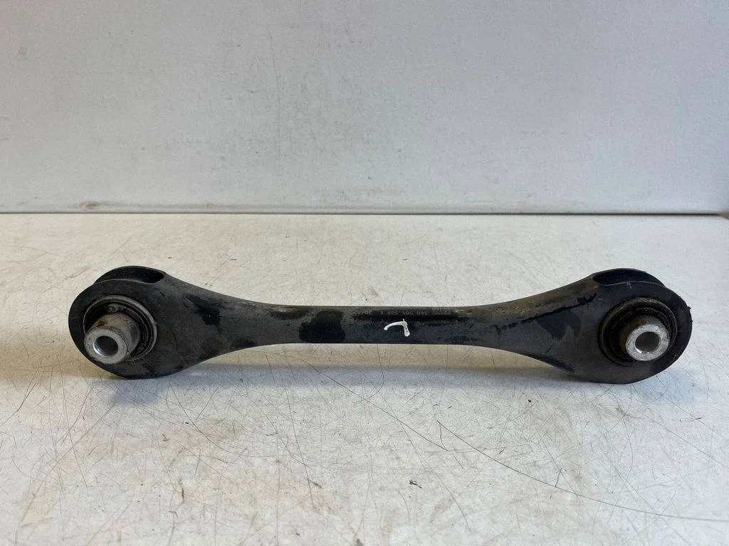 Tagumine õõtshoob 5Q0501529E – Cupra Formentor (2020-)
