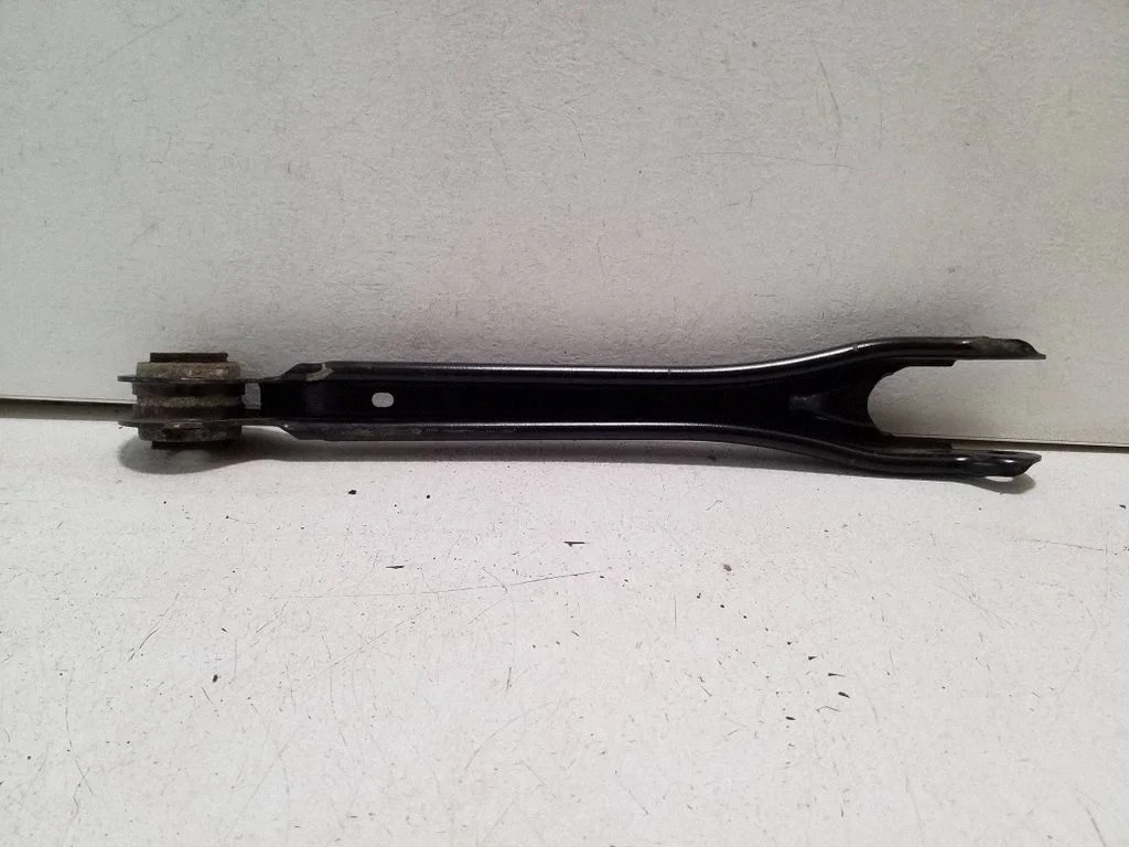 Rear control arm – Mercedes-Benz EQC (2019-)