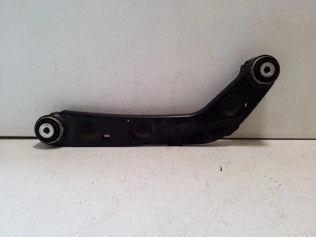 Rear control arm 31360584