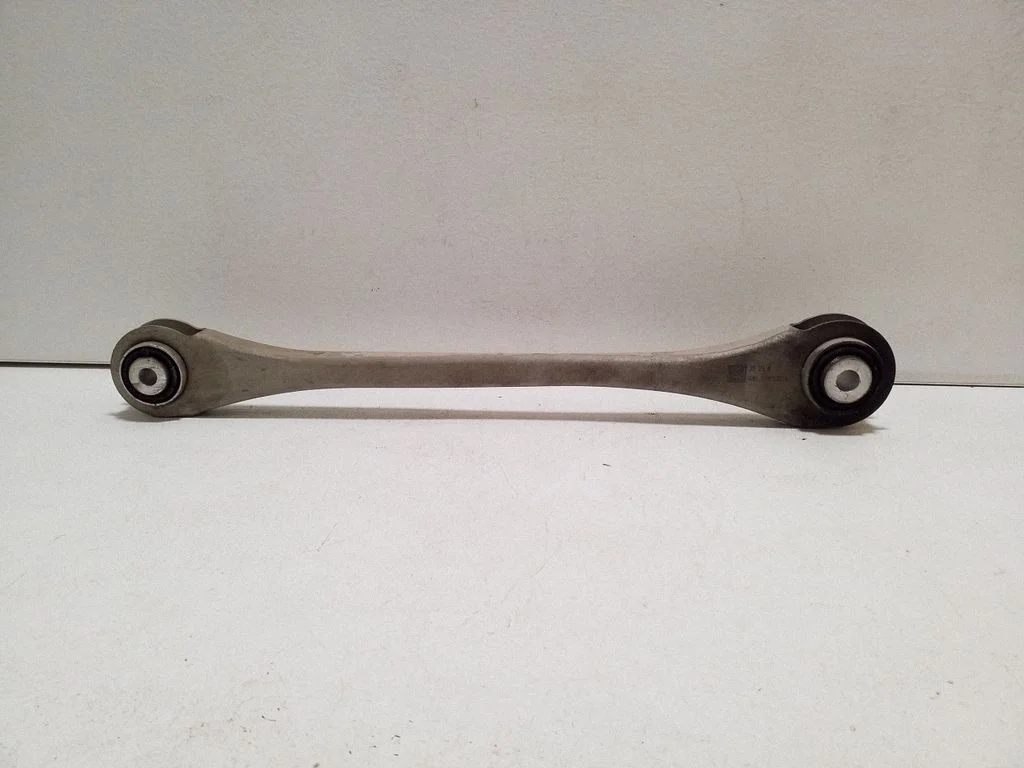 Rear control arm 4M0501530Q