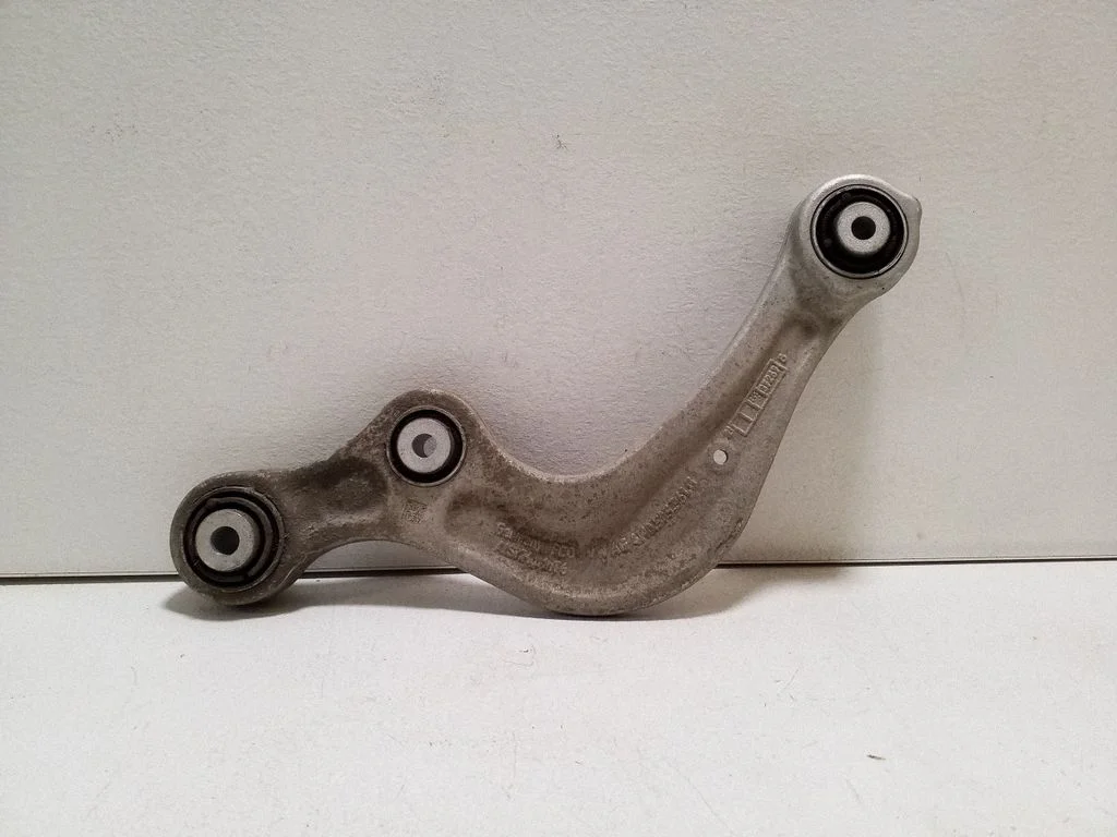 Rear control arm 4M0505361G
