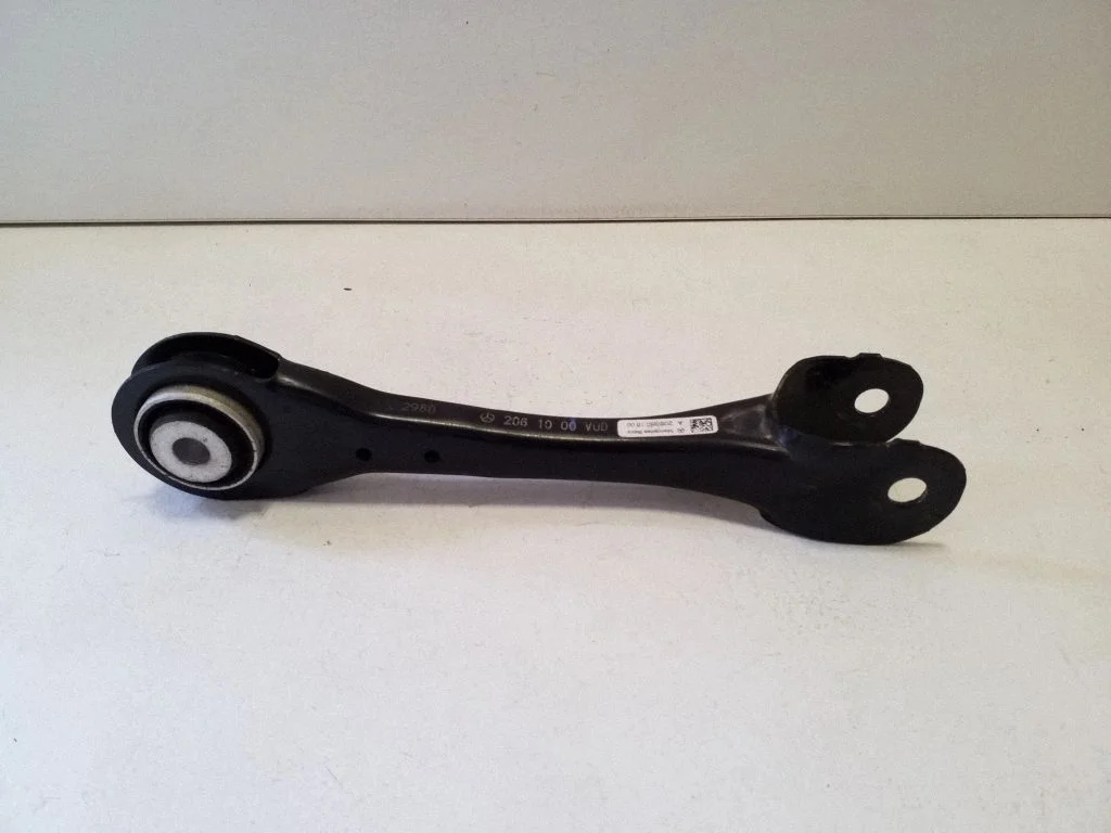 Rear control arm 2063501600
