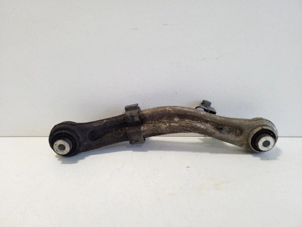 Rear control arm GX732D095BC