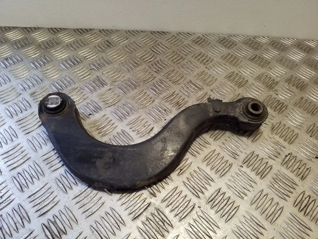 Rear control arm 5Q0505323D