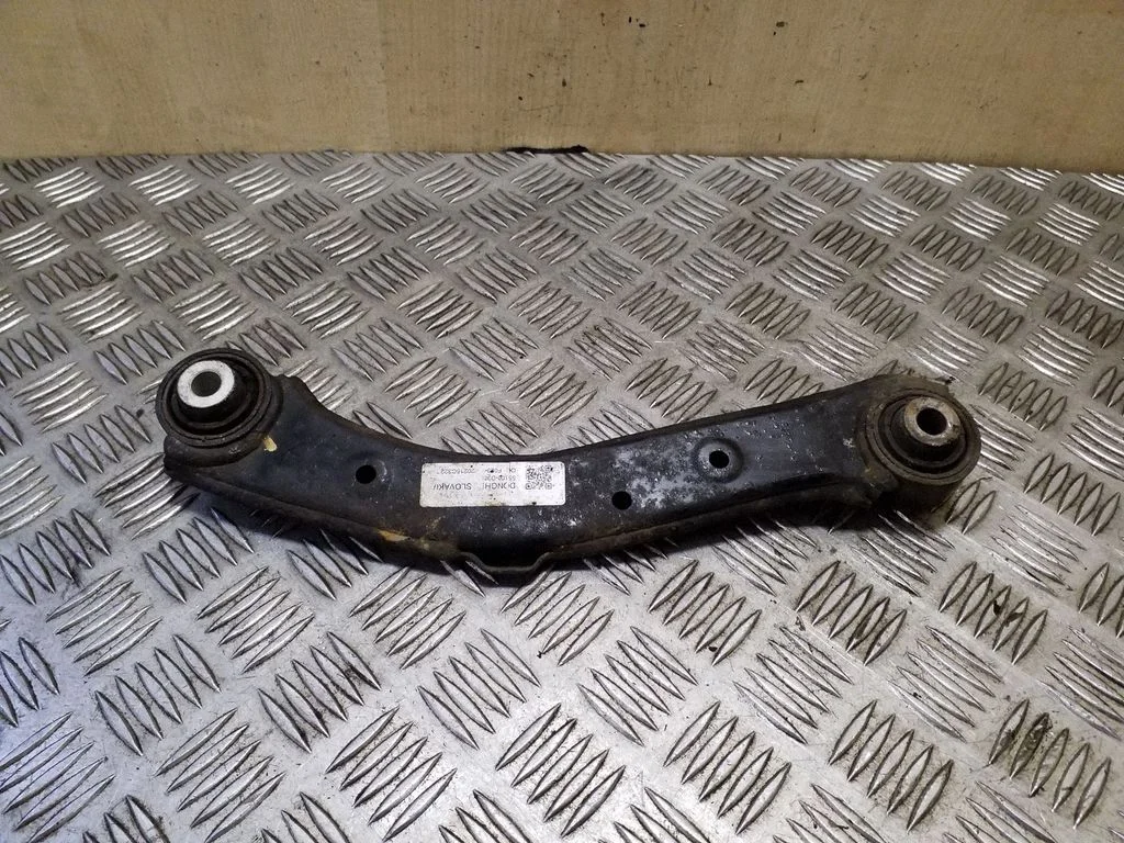 Rear control arm 55100D3000