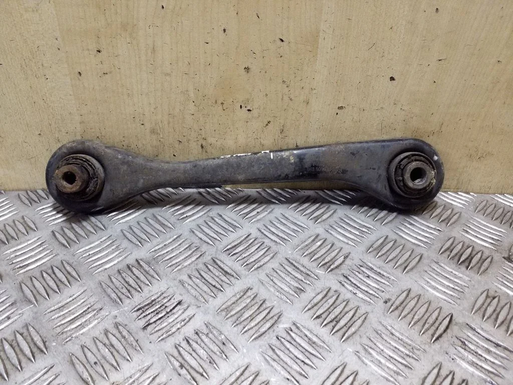 Rear control arm – Skoda Octavia Mk2 (1Z) (2004-2013)