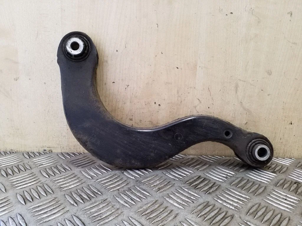 Rear control arm 5Q0505351B
