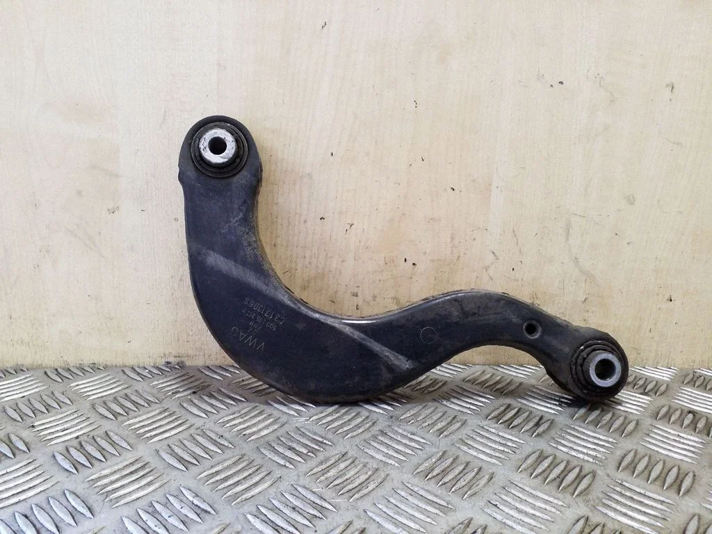 Rear control arm 5Q0505351B