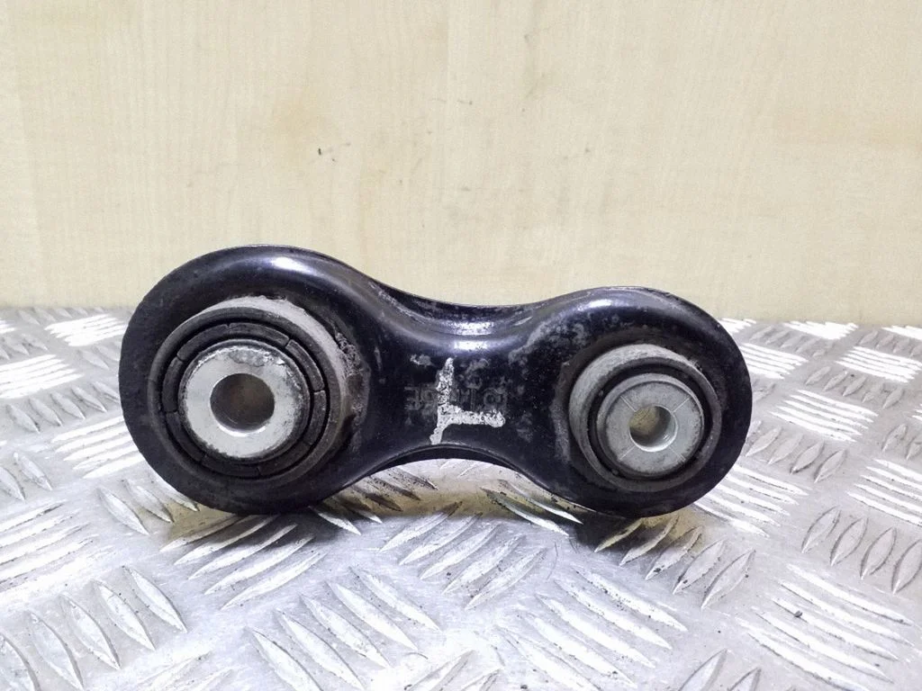 Tagumine õõtshoob 6774477