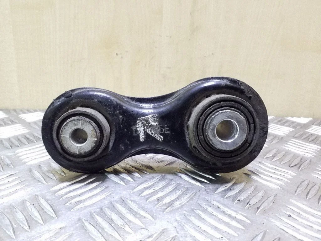 Tagumine õõtshoob 6774477