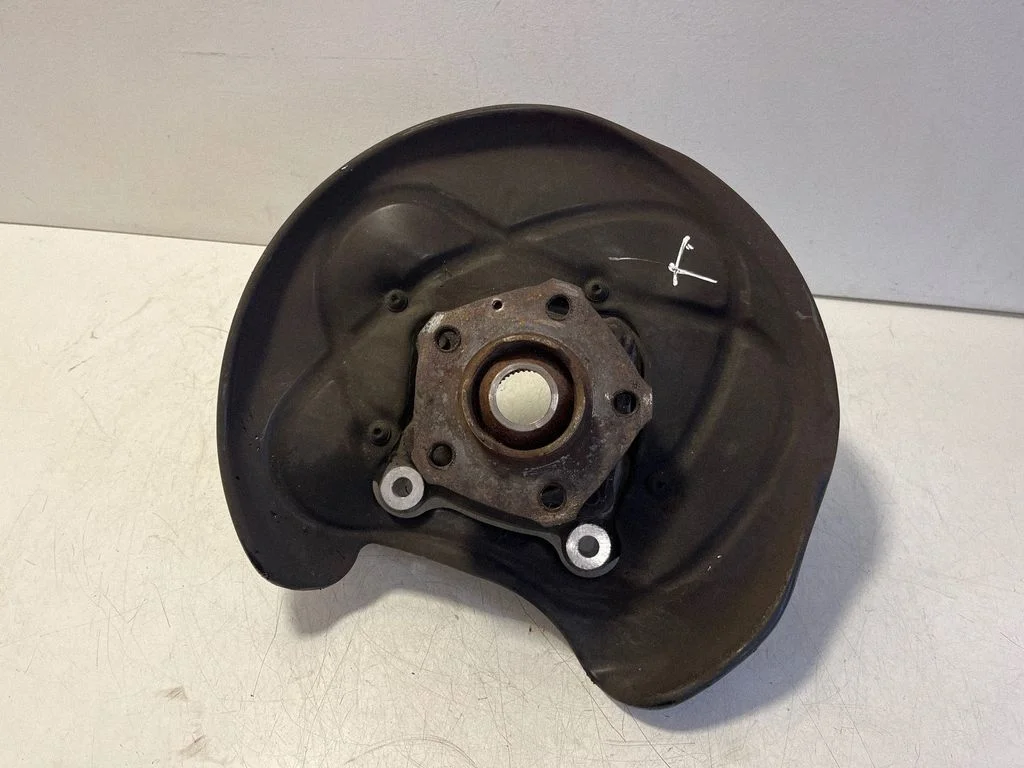 Tagumine rumm 4M0505431Q – Audi Q7 4M (2015-)