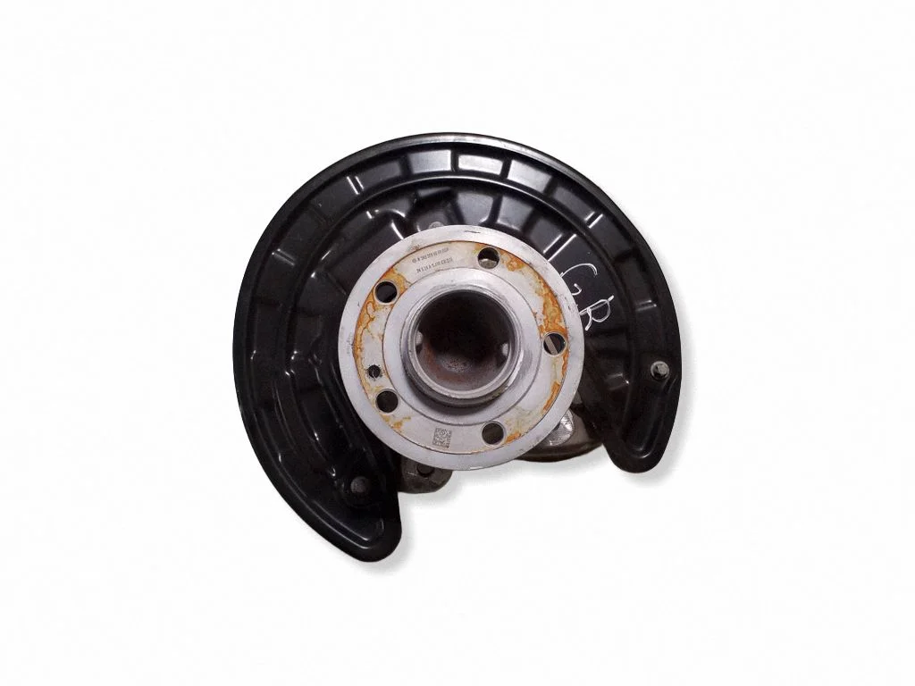 Tagumine rumm A2433570600