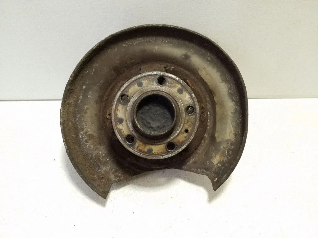 Rear wheel hub 9200624