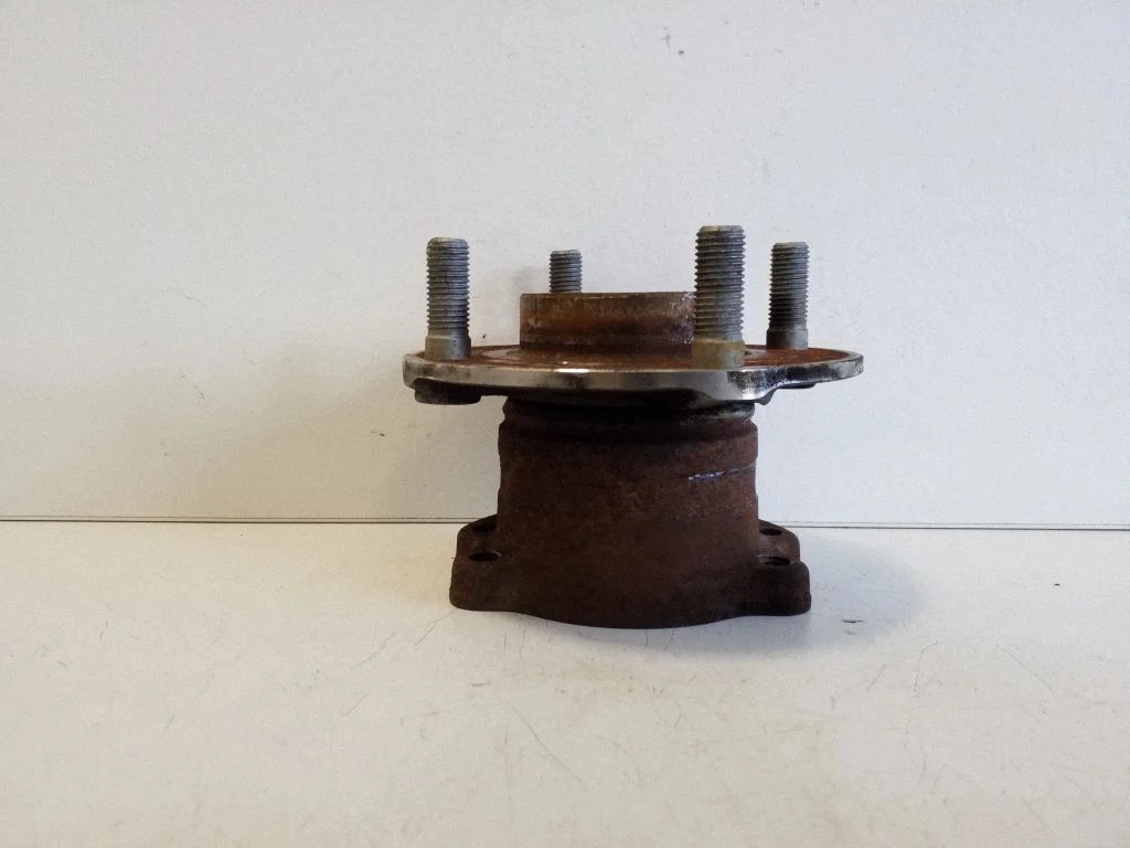 Tagumine rumm ACP12C299A3C
