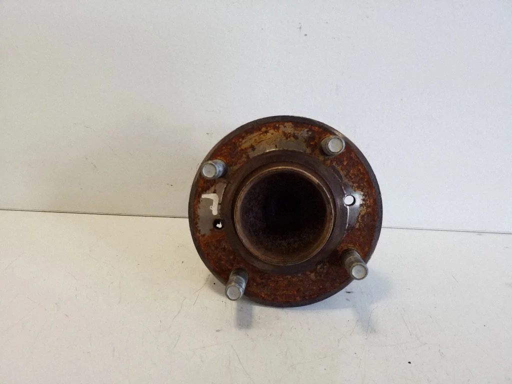 Tagumine rumm – vasak
