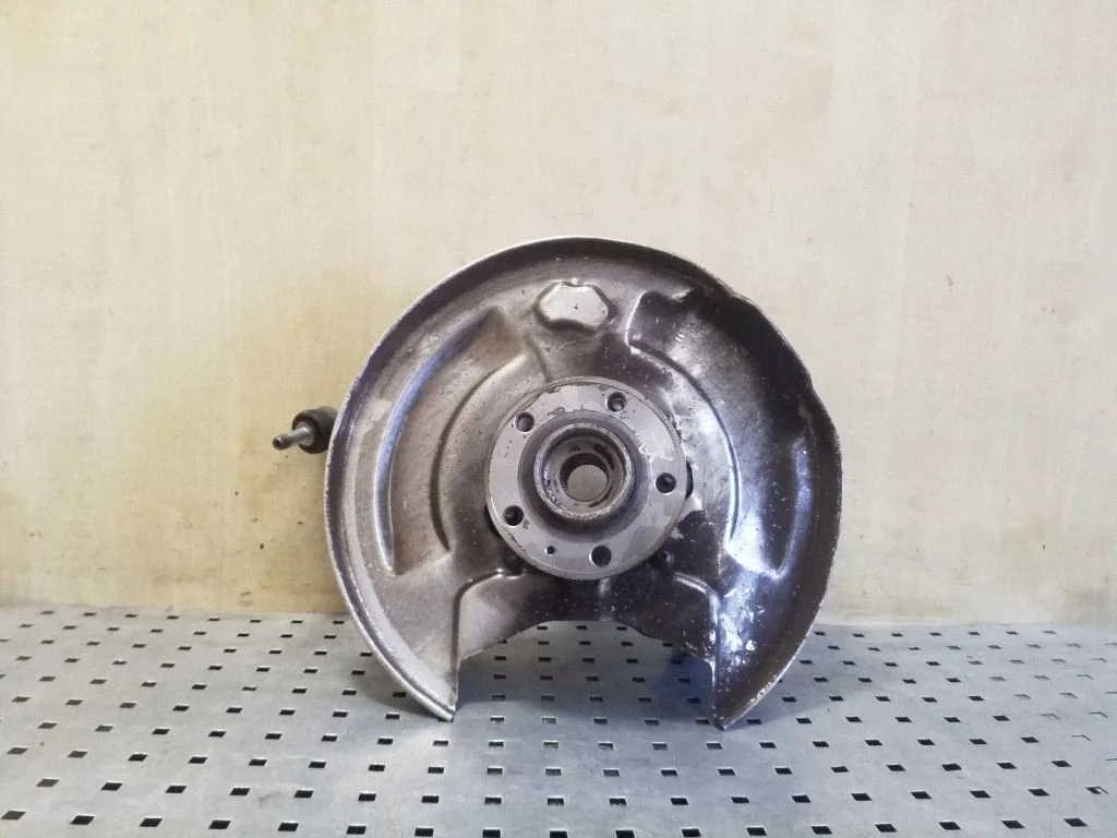 Rear wheel hub 31658319