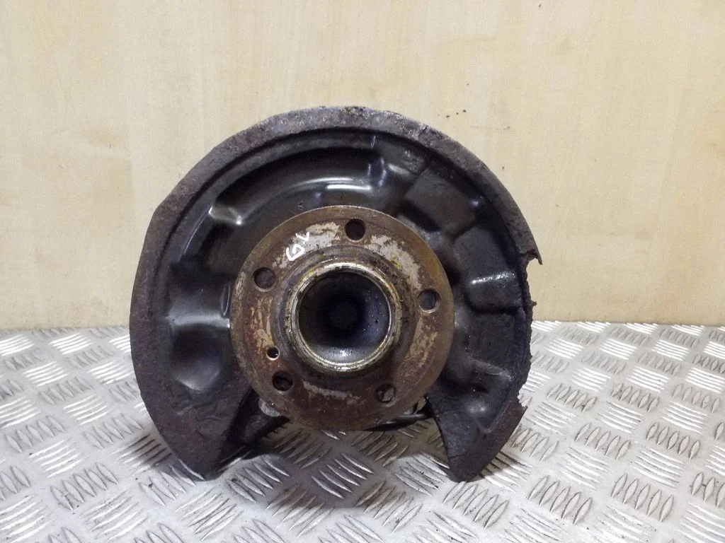 Rear wheel hub – Mercedes-Benz B-Class W246 W242 (2011-2017)