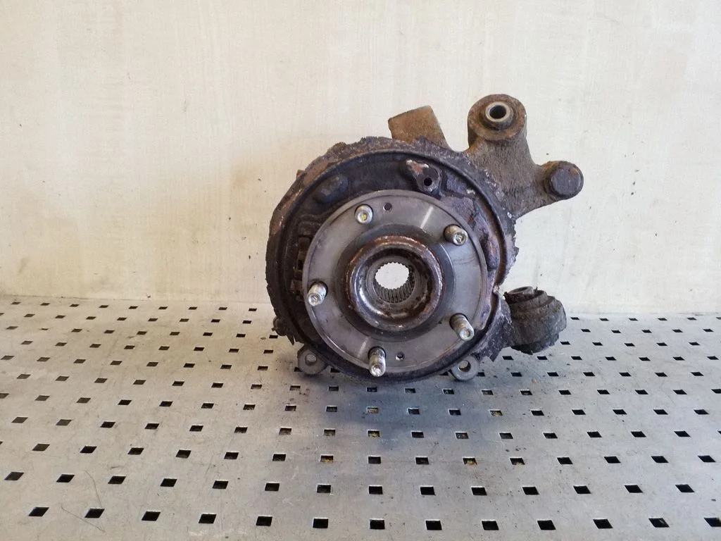 Tagumine rumm – KIA Sorento (2010-2014)