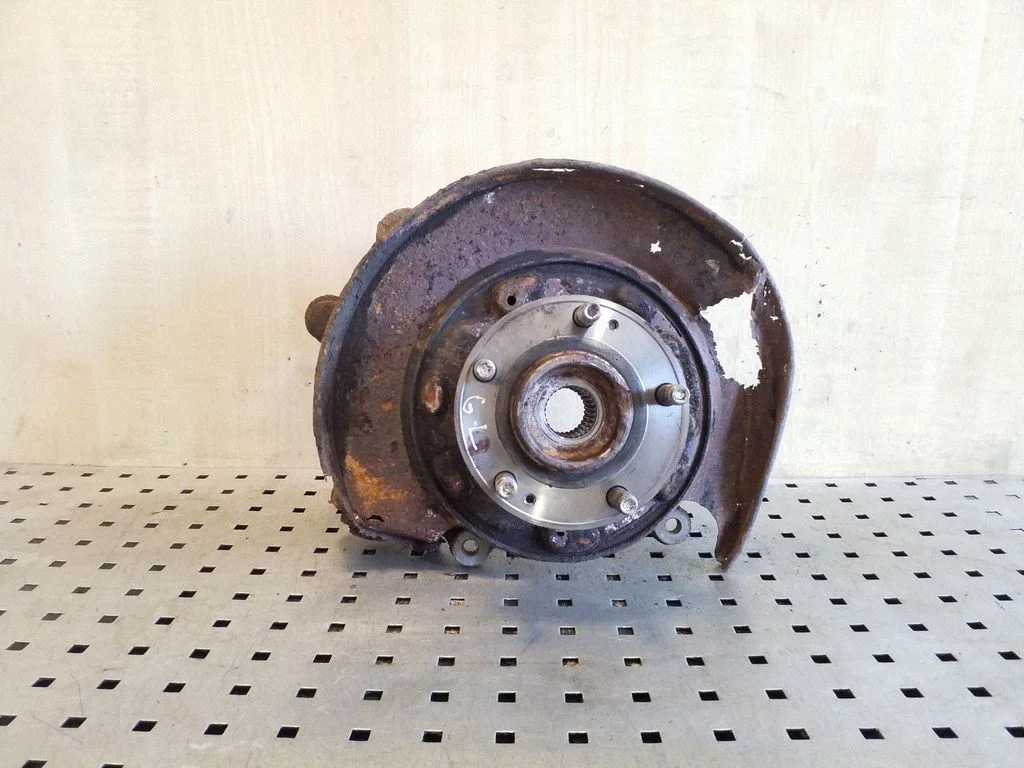 Tagumine rumm – KIA Sorento (2010-2014)