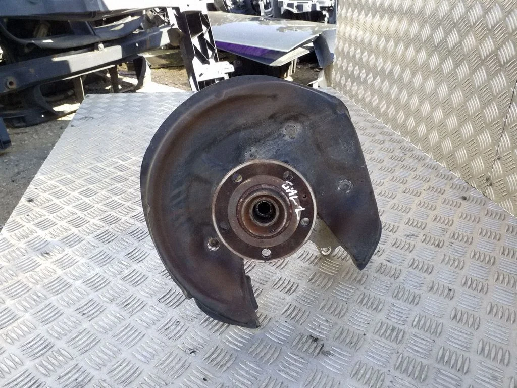 Tagumine rumm – Volkswagen Tiguan (2007-2016)
