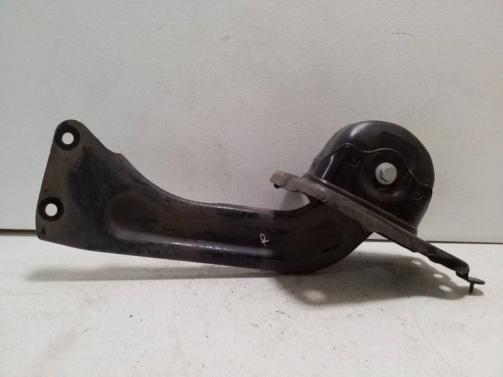 Tagumine ülemine õõtshoob 32221323