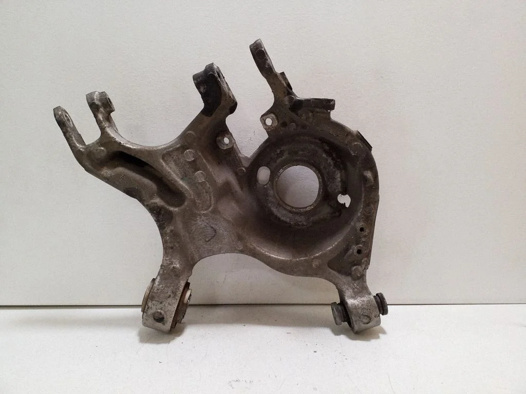 Rear upper control arm/wishbone – right