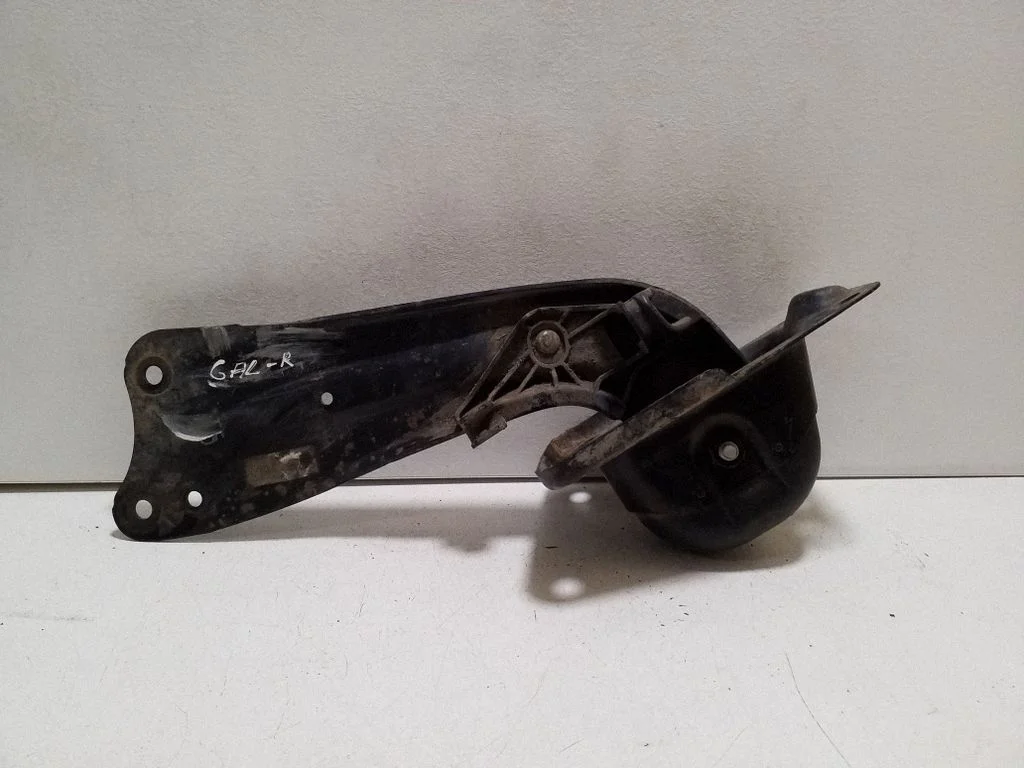 Rear upper control arm/wishbone – Volkswagen Golf Plus (2005-2013)