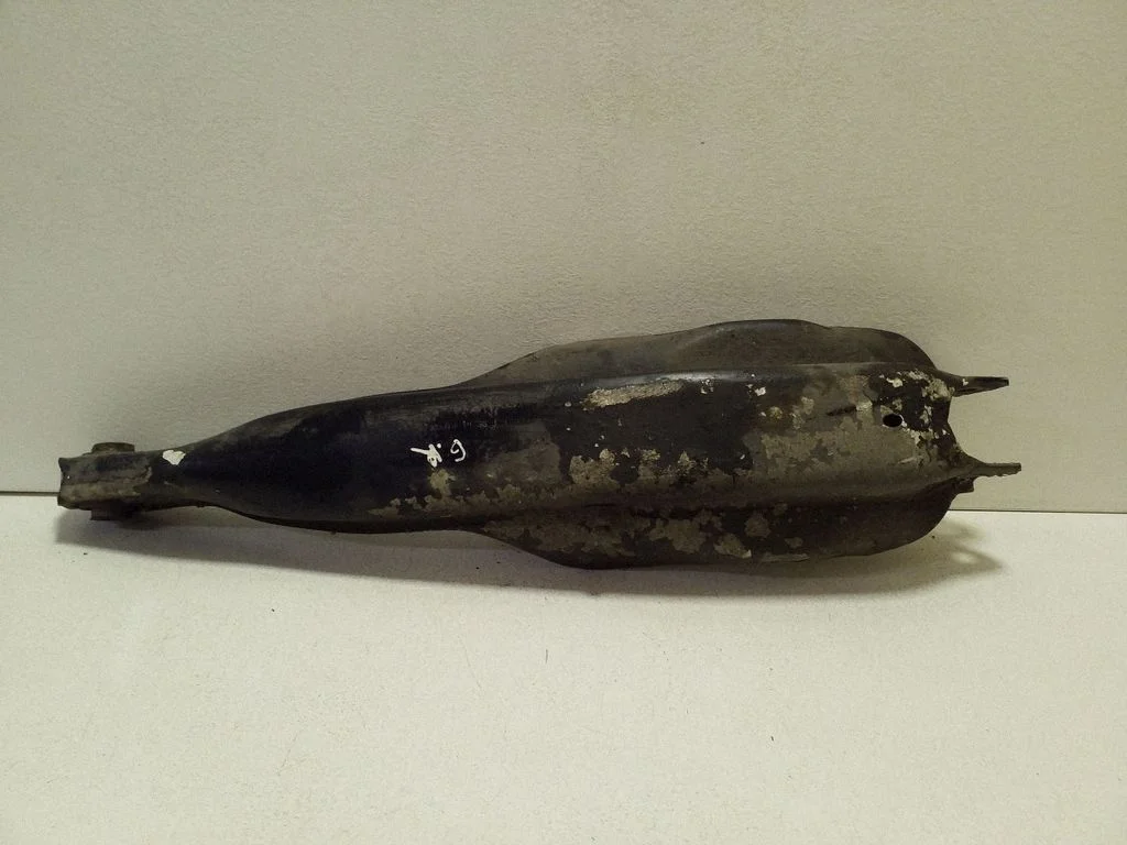 Tagumine ülemine õõtshoob – Jeep Grand Cherokee (2010-2021)